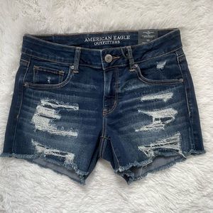 NWT American Eagle Distressed Midi Shorts